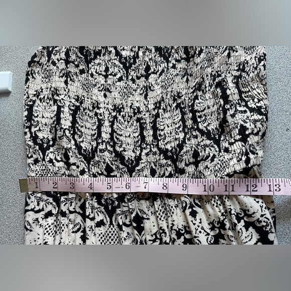 Angie Black & Beige Jumpsuit/Romper Size Medium - Picture 12 of 16